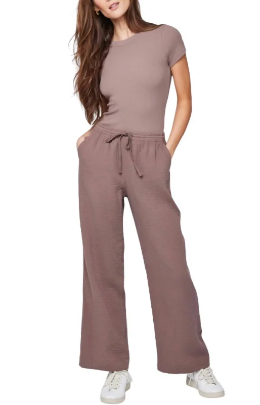 Weekend Deal Alta Pants In Brown