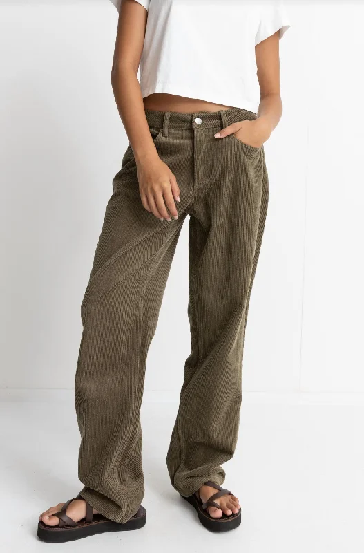 Limited Supply Chloe Low Rise Pants In Sage
