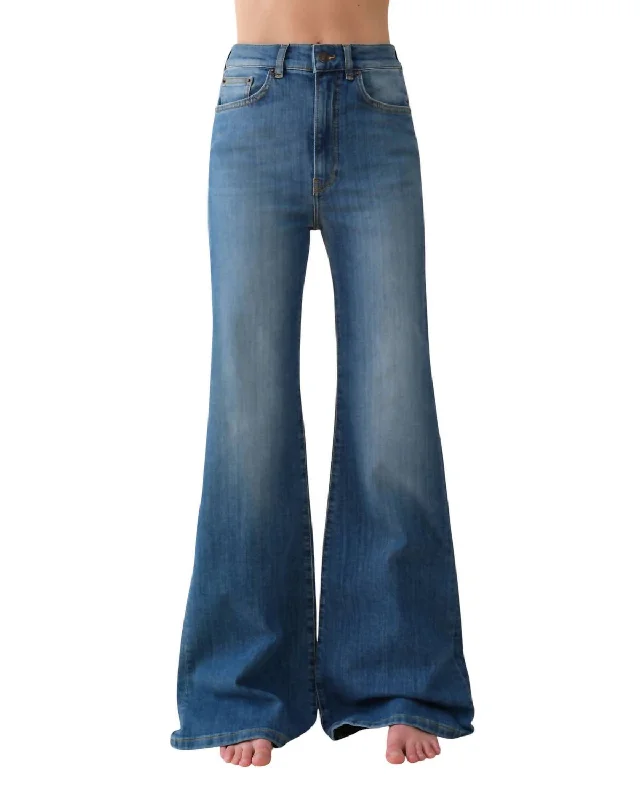 Price Slash Fuji Jeans In Mid Vintage