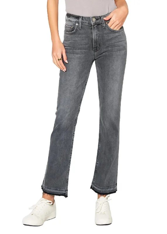 Instant Discount Farrah Mid Rise Kick Flare Jeans In Philly