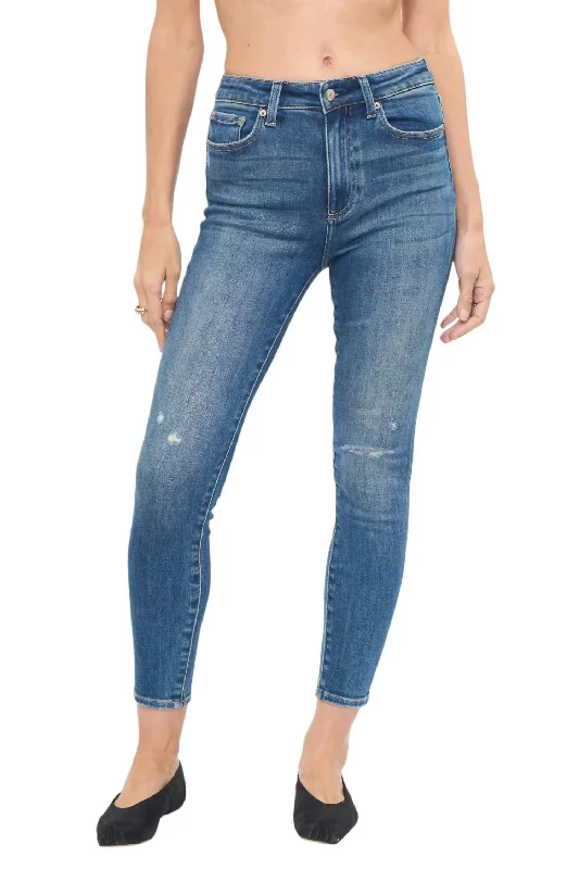 Price Cut Women's Aline Jeans In Plaza Distressed