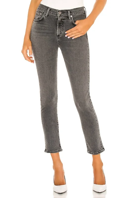 Price Buster Toni Mid Rise Straight Jeans In Ceremony