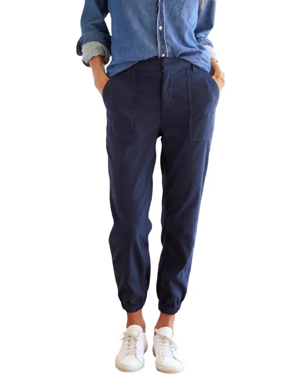 Discount Days Jameson Utility Jogger In Navy