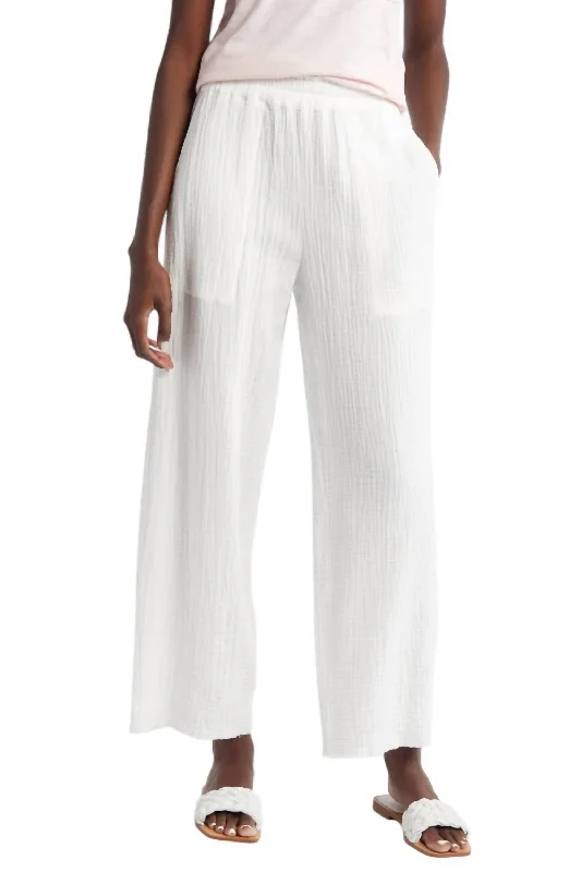 Weekend Bargains to Cherish Leon Crop Pant In White