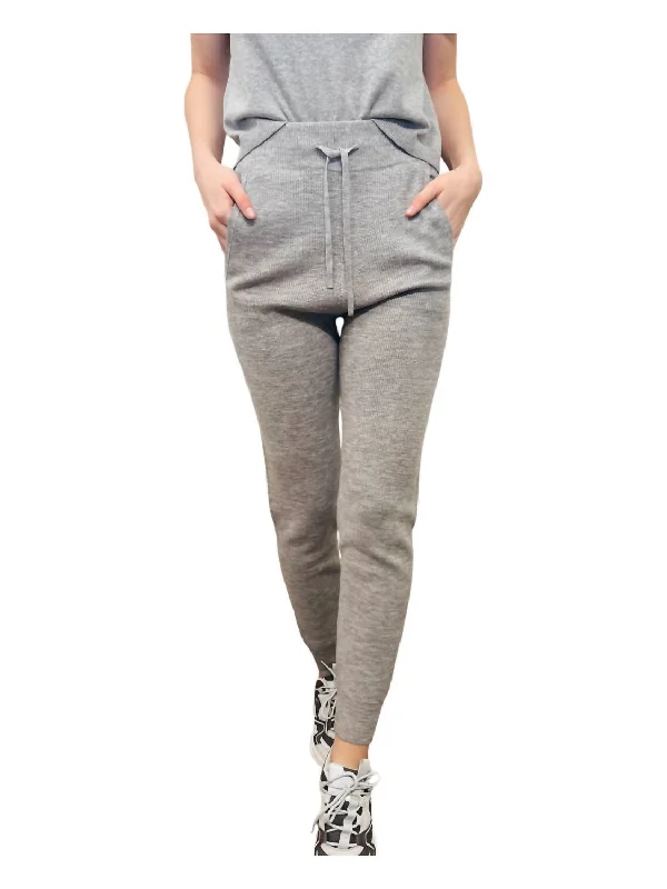 Amazing Value Knit Jogger In Grey