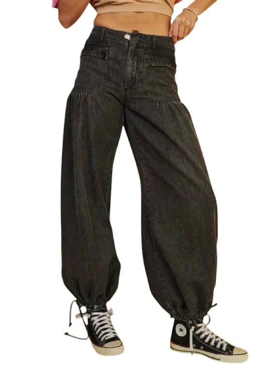 Deal Dash Camila Jean Bottoms In Black Denim