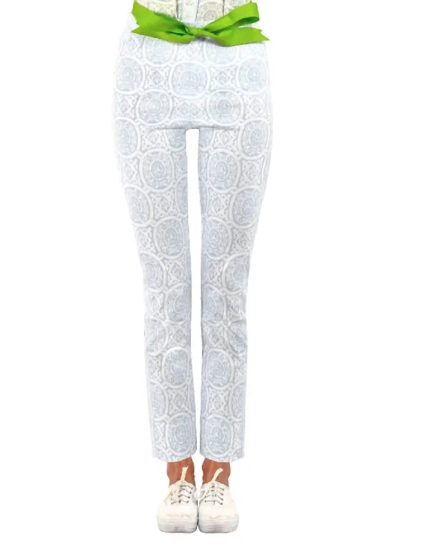Best Seller Gripeless Pull On Pant - Sultan's Dining Room In White/periwinkle