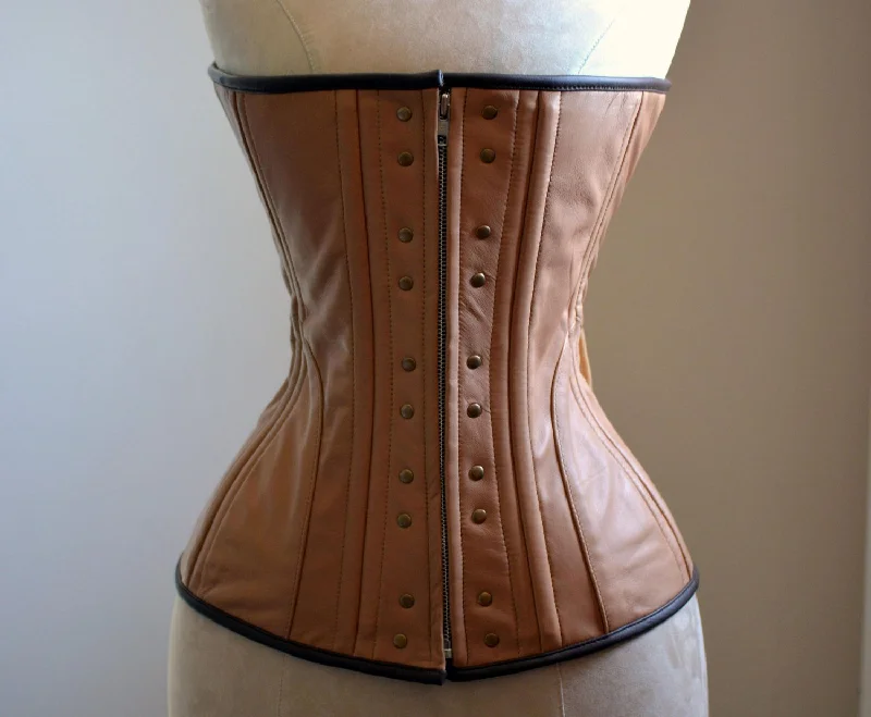 Referral Discount High quality hand dyed lambskin Ciri cosplay corset, steel boned made to measures cosplay exclusive corset, steampunk leather corset Referral Discount High quality hand dyed lambskin Ciri cosplay corset, steel boned made to measures cosplay exclusive corset, steampunk leather corset