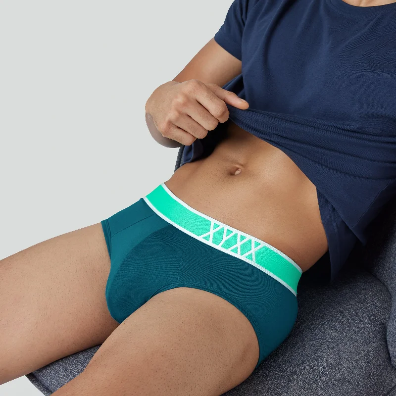 Extra Savings Volt Modal Pop Briefs Emerald Green