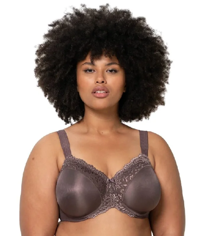 Value Deals Triumph Ladyform Soft Minimizer Bra - Mystic Plum