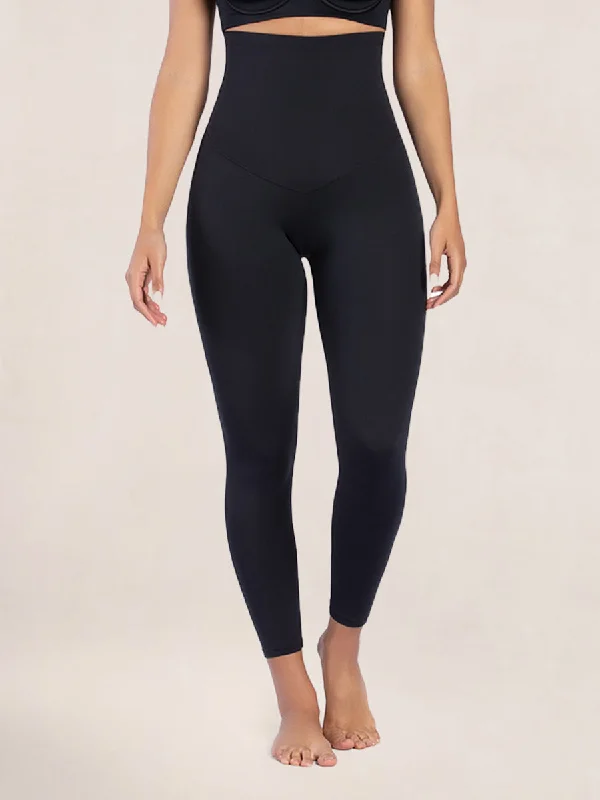 Weekend Savings Spectacle Curveez® High Waisted Shaping Black Leggings