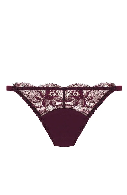 Take Advantage Eliza Ouvert Brief